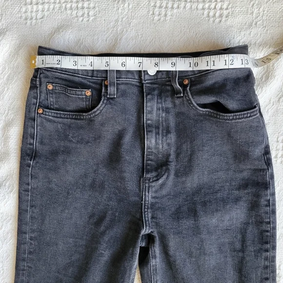 Denim Forum The Twiggy High Rise Flare 28L High-Waisted Flared Jeans- Black - Picture 9 of 12